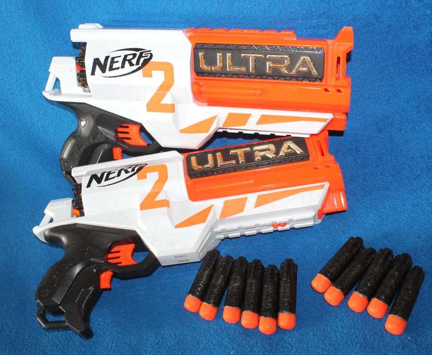 Nefr - DWA karabiny - Wyrzutnia ze strzałkami