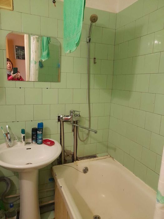 Продам 1-к квартиру Бородинский мкрн, район Континента