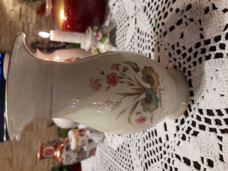 Wazon rozenthal antyk lekko uszkodzony