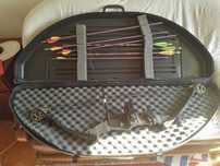 łuk bloczkowy INFINITY GRAPHITE SR-1000 kufer BOW GUARD strzały EASTON