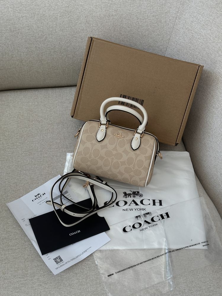 Сумка Coach Rowan Satchel In Signature Canvas Beige/Ginger