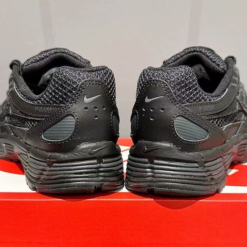 Кросівки nike p-6000