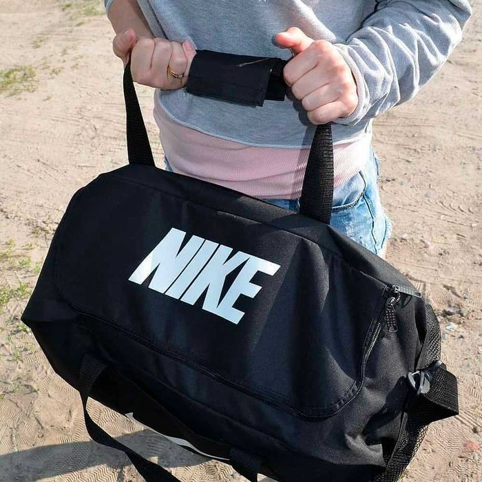 Спортивна дорожня сумка Nike / Найк чорна, для спорту, залу, тренувань