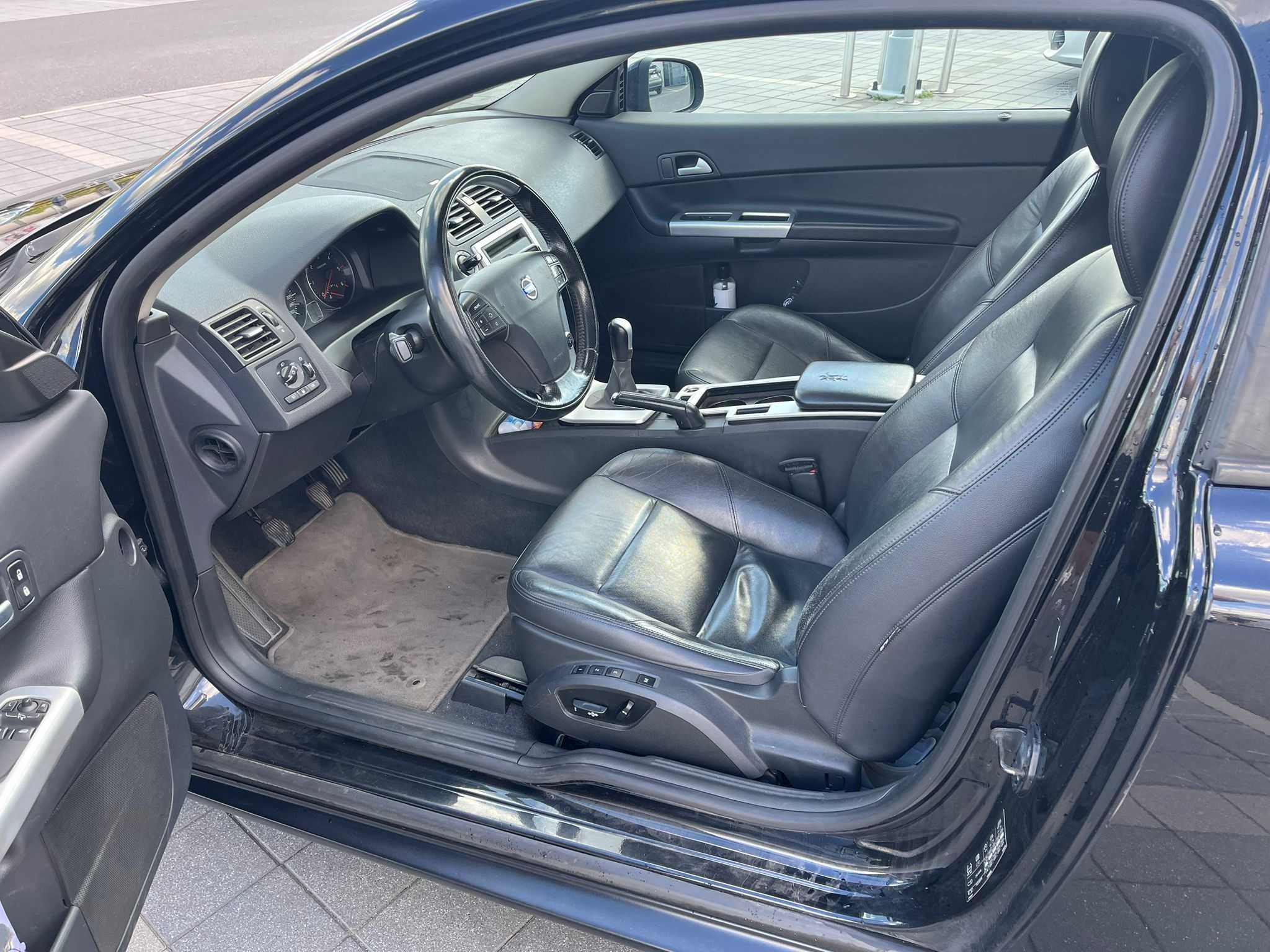 Volvo C30 r. 2010 2.0 Diesel / 136 KM