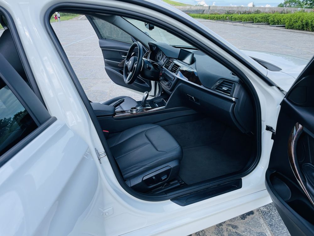 Продам дуже доглянутий BMW F30 328i