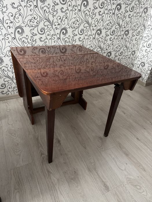 Розкладний стіл тумба (метелик)