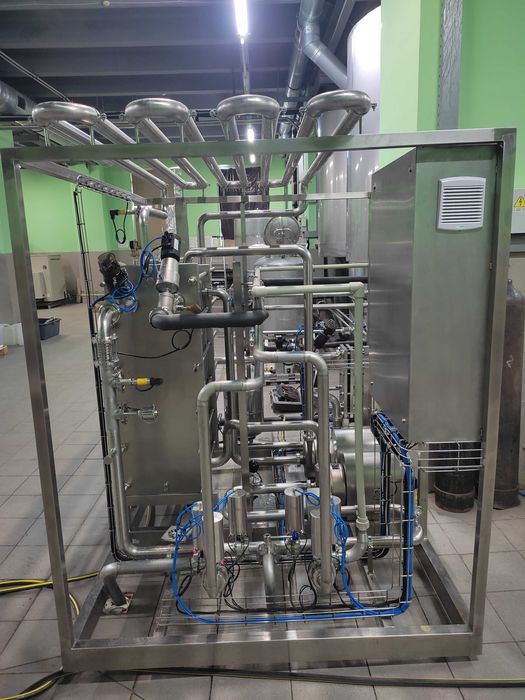 Пастеризаційно-охолоджувальна установка. Пастеризатор. Теплообмінник.