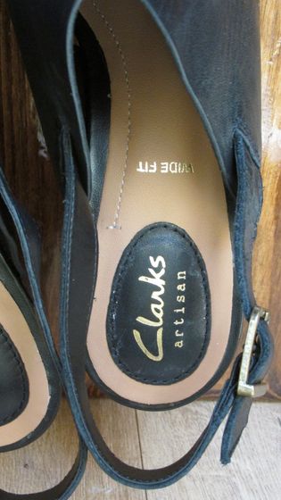 Босоножки сандали Clarks новые 39 размера, стелька 25,5см Оригинал