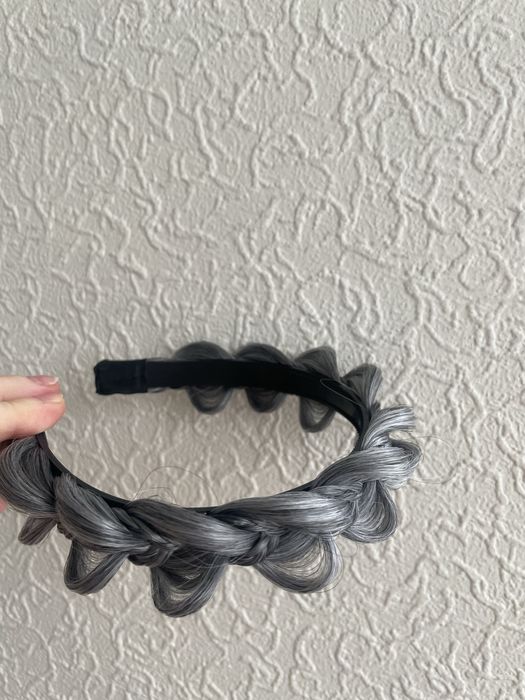 Обруч на волосся