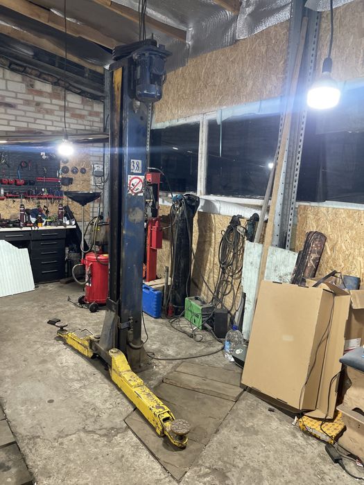 Продам підйомник в робочому стані