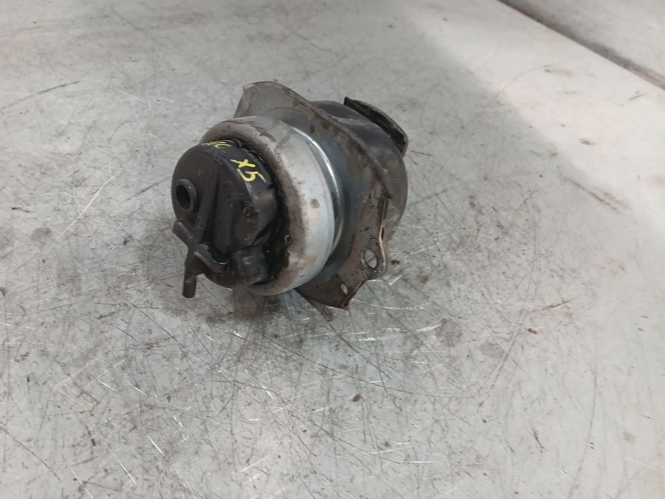 Apoio do motor BMW X5 (E70)