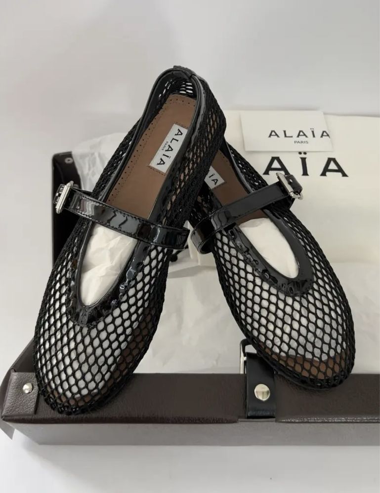 Alaia Ballerine, оригінал