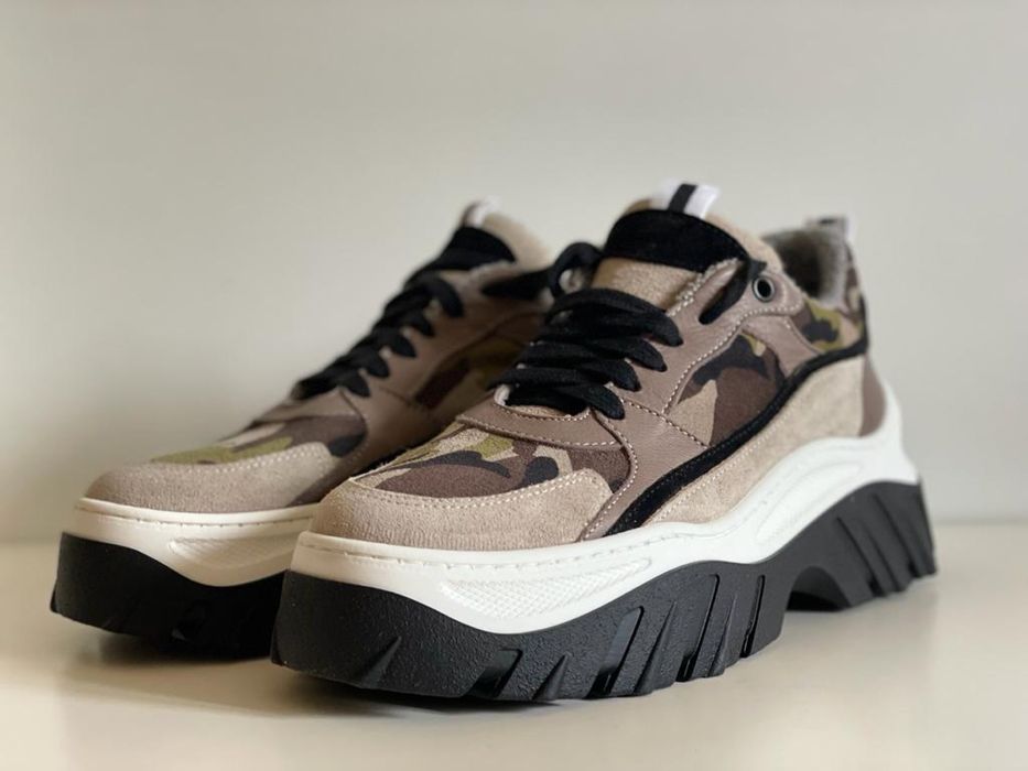 Кросівки / Італія / Мілітарі жiночi