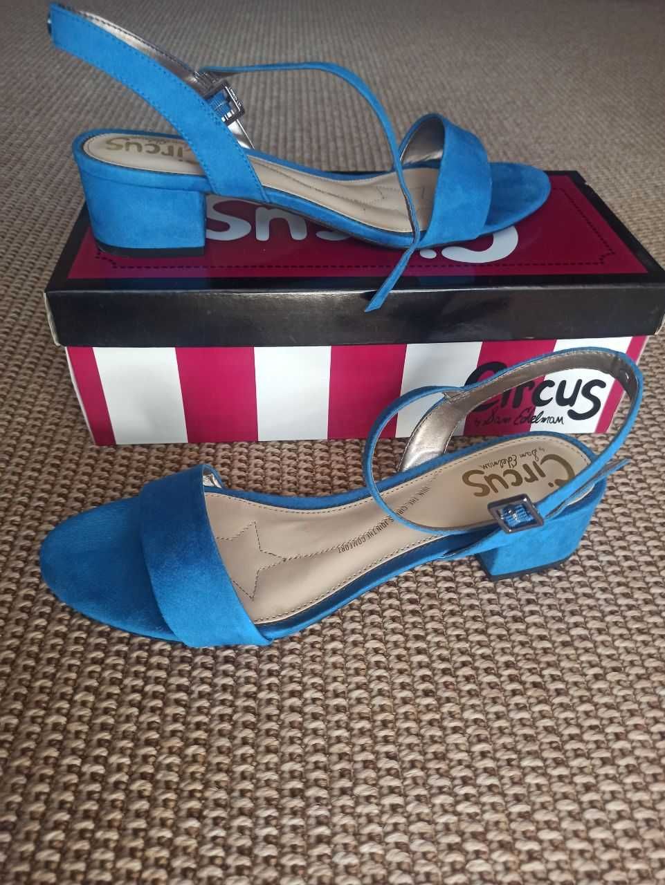 Сандали Circus by Sam Edelman
Ibis