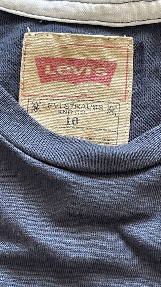 T-Shirt Levis Criança 8-10 anos