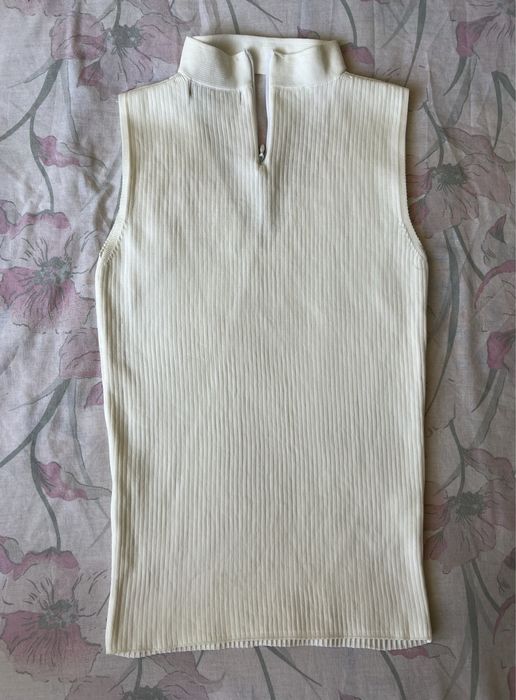 Новий топ в рубчик