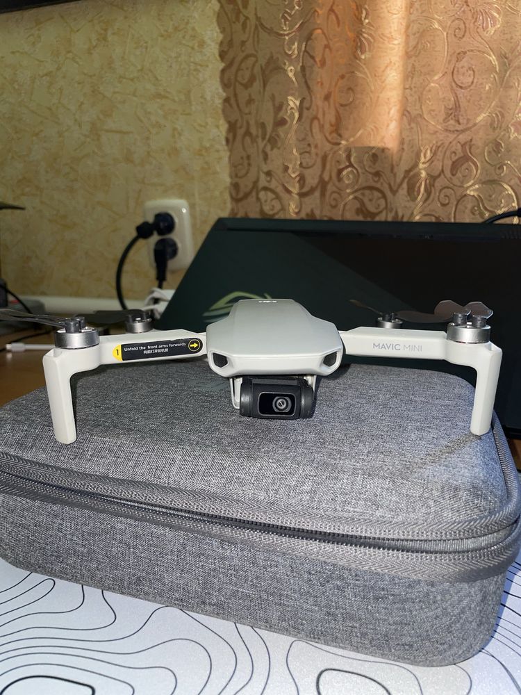 DJI Mavic Mini Combo | Повний комплект | Стан 10/10