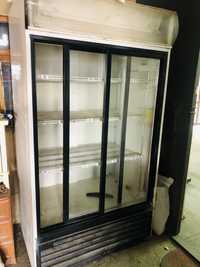 Холодильний шафа (шкаф, холодильник)