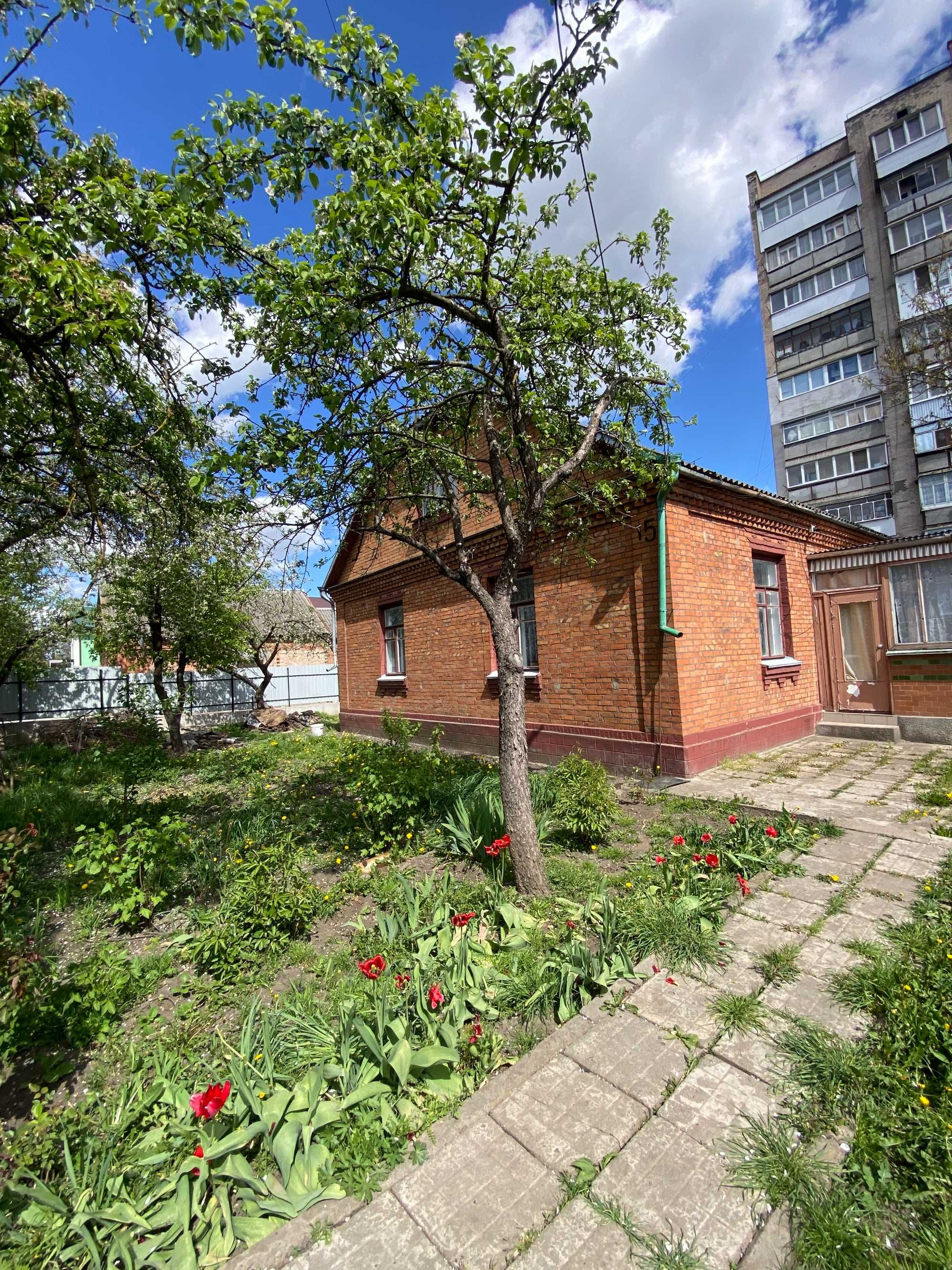 Продаж Великого,Цегляного Будинку в Топовому місці VS ID: 37073