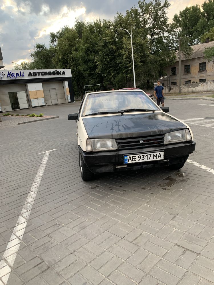 Продам ваз 2108.