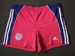 spodenki adidas klubu bayern munchen stan dobry duzo zdjec
