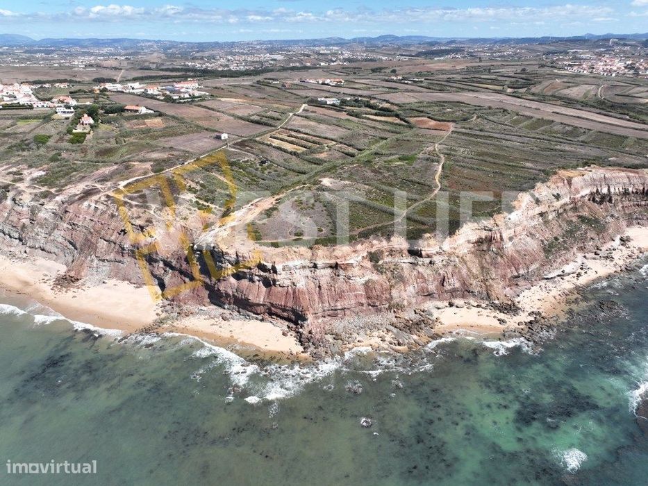 Terrenos Rústicos - Total de 3240m2 - Com vista Mar e para a Serra ...