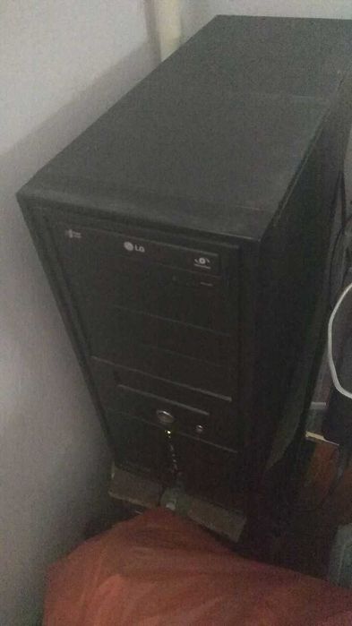 Персональный компьютер ПК с монитором