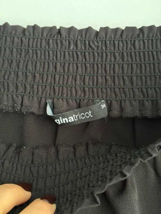 Bluzka letnia hiszpanka czarna XS Gina tricot