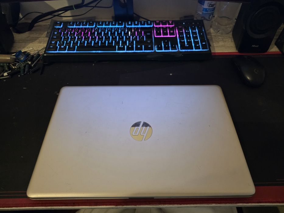 Portatil hp 15-da0033np