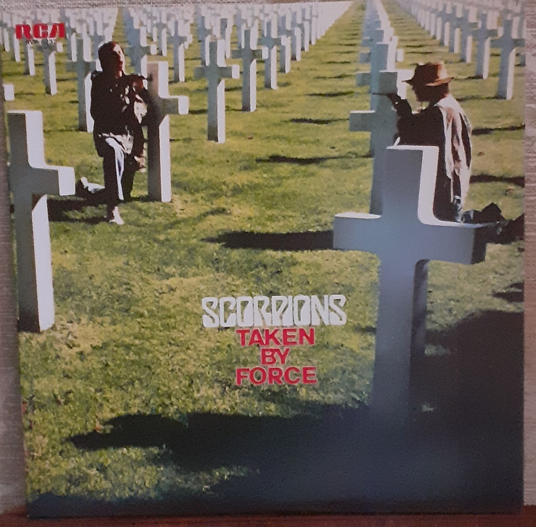 Платівка  Scorpions  Taken By Force.