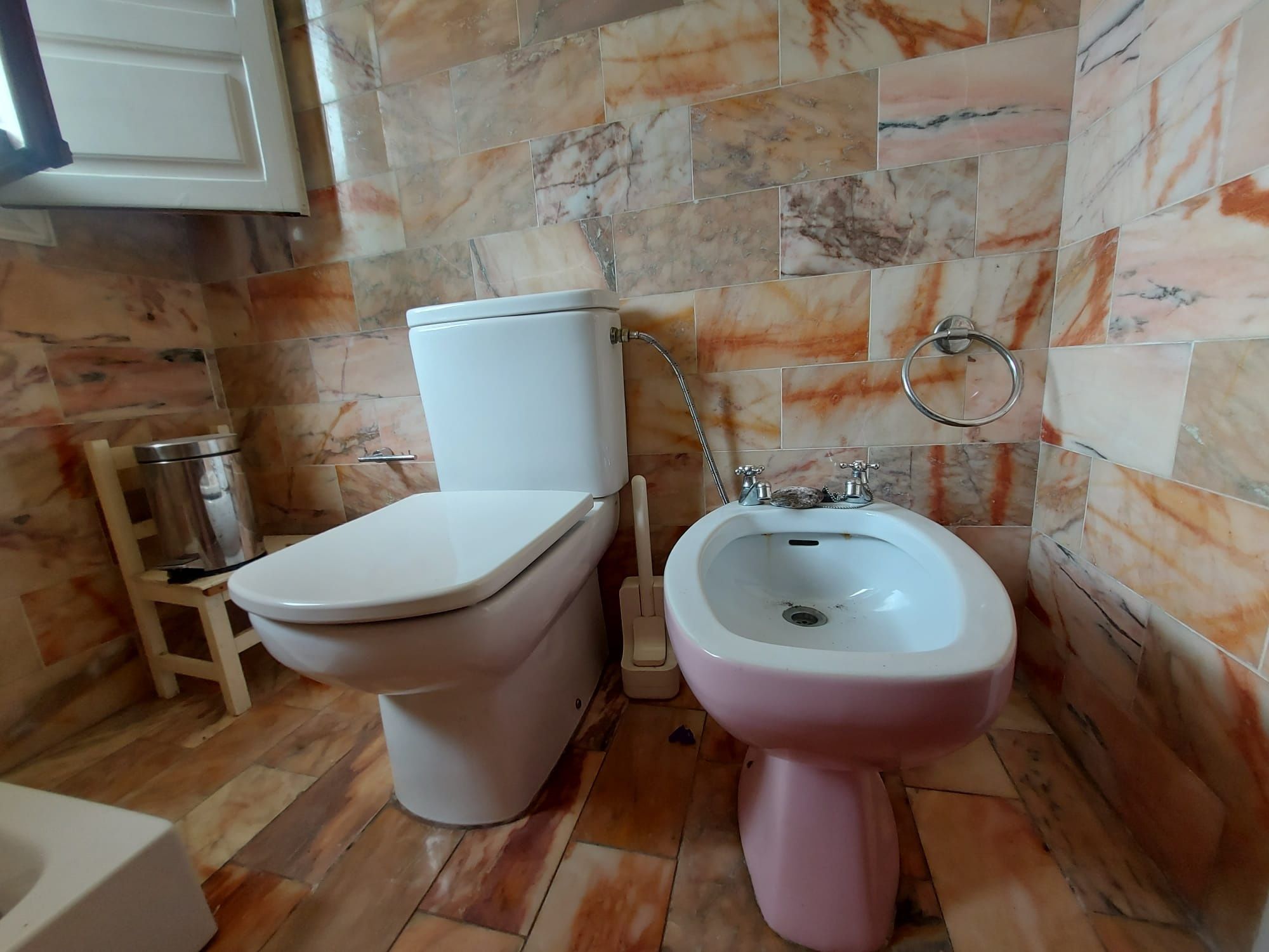 Casa de banho completa com base de duche | Sanita Roca