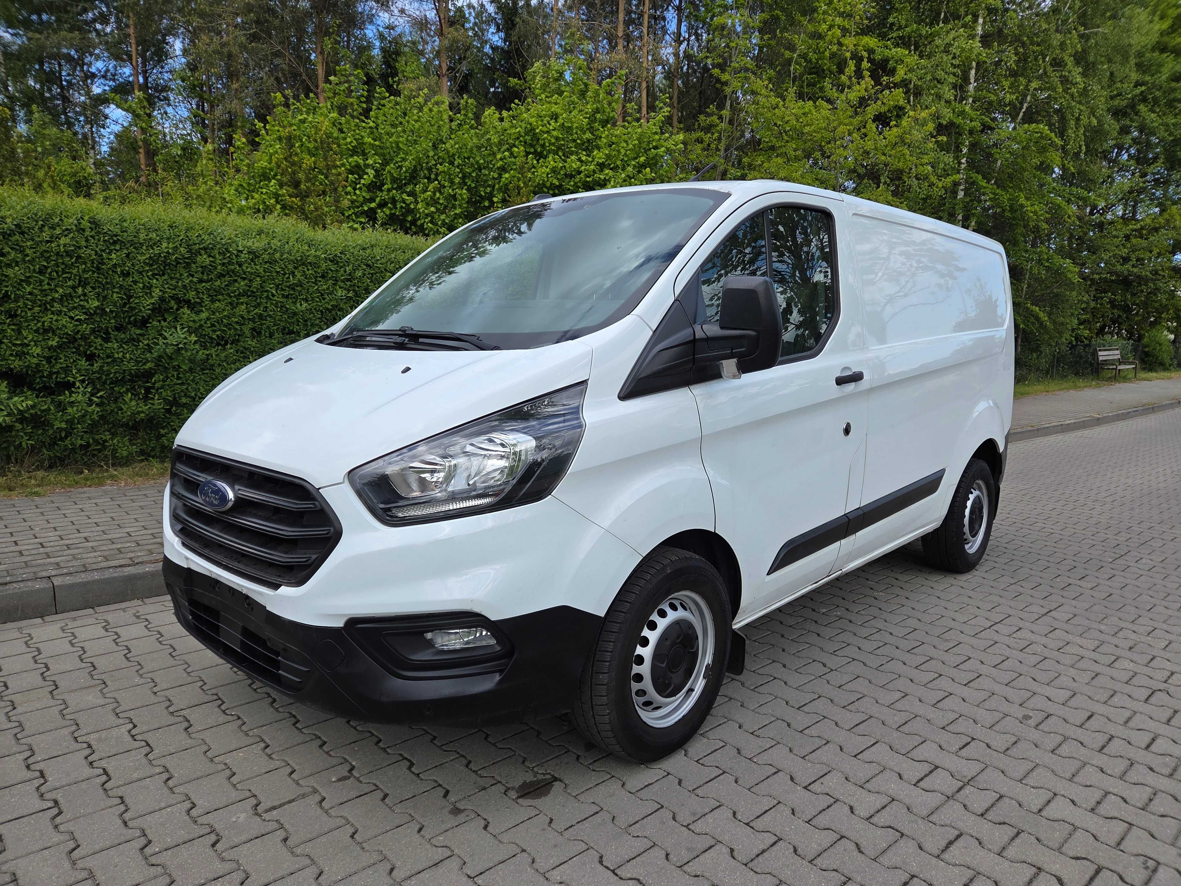 Transit custom full Led navi Long krotki ładny rok  2020 2 szt