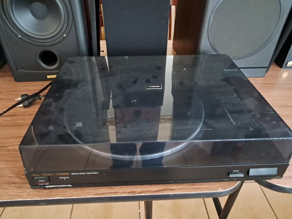 Gramofon   Fisher MT- 913