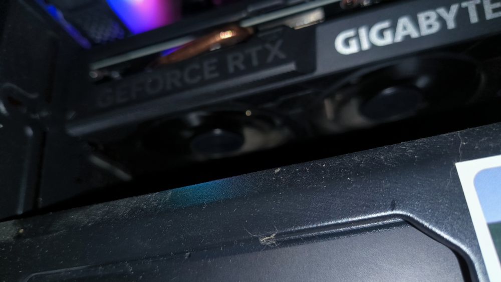 Відео карта gigabyte 4060 wind force 8gb