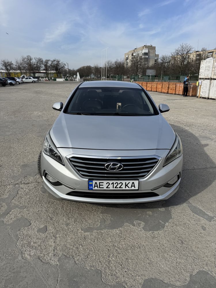 Hyundai Sonata LF, 2015 год, 2.0 LPI, автомат