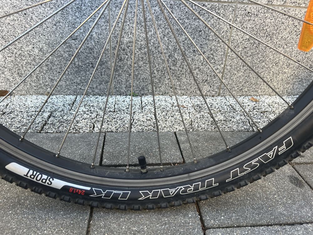 Specialized Hotrock 24 XC rower
