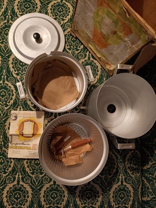 Соковарка пароварка СССР новая