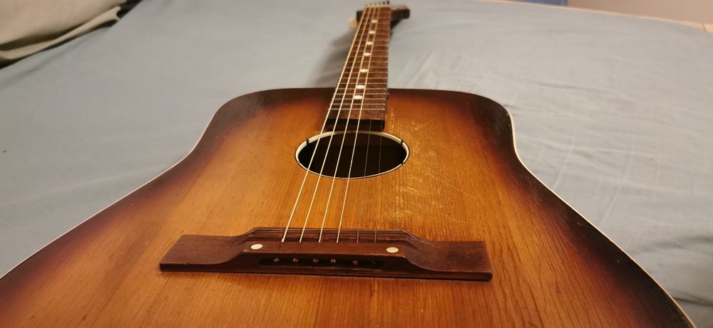 Gitara elektroakustyczna Defil Trubadur 4/4 + dodatki