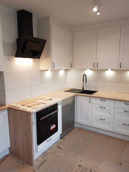 Meble na wymiar , kuchenne , garderoby , szafy,montaż mebli , stolarz