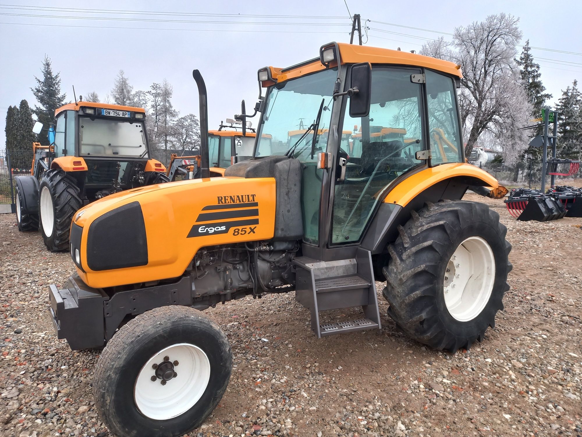 RENAULT ERGOS 85 silnik john deere  jak zetor Ursus case same deutz mf