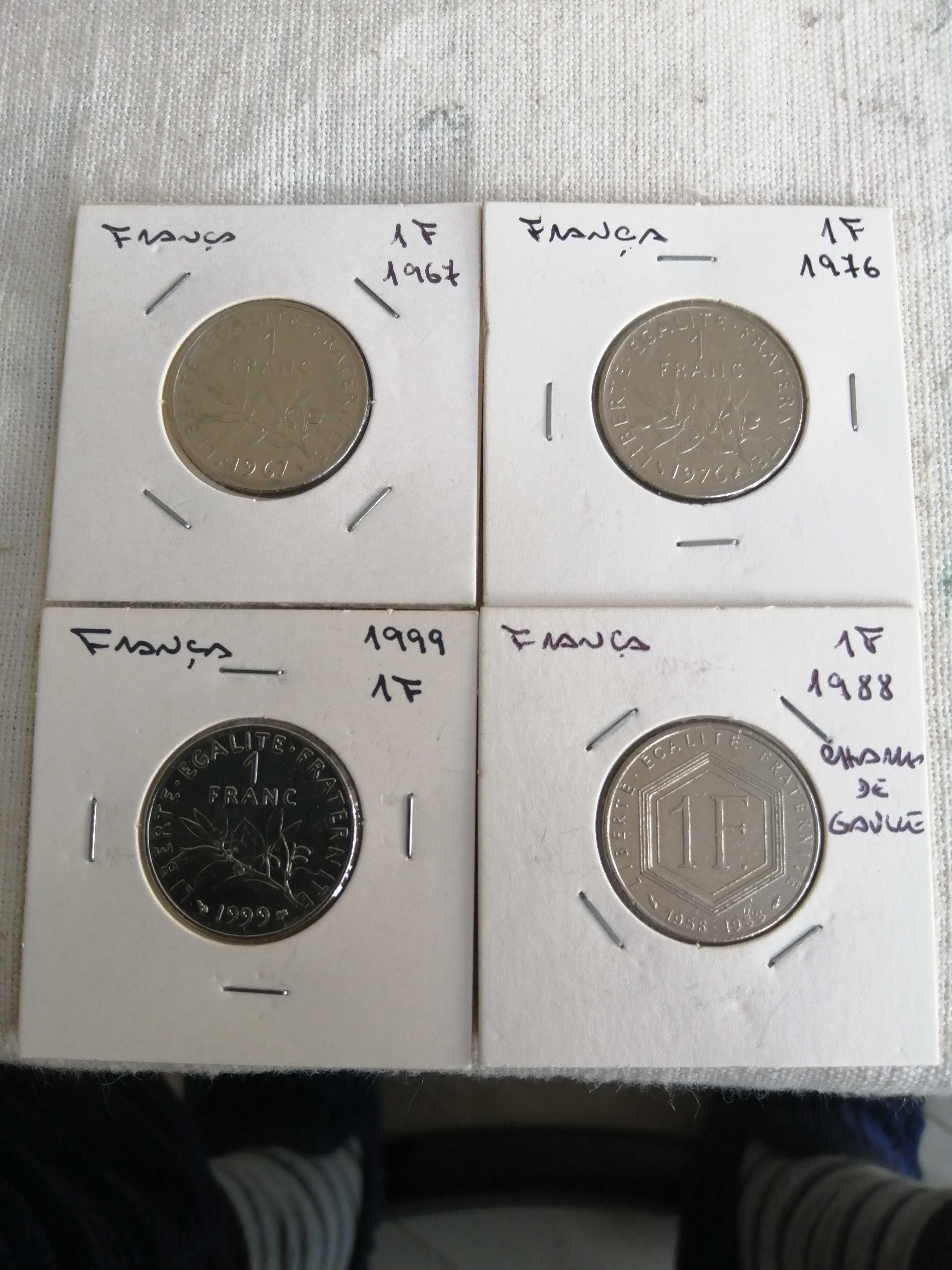 Lote com 45 moedas Francesas com datas raras.