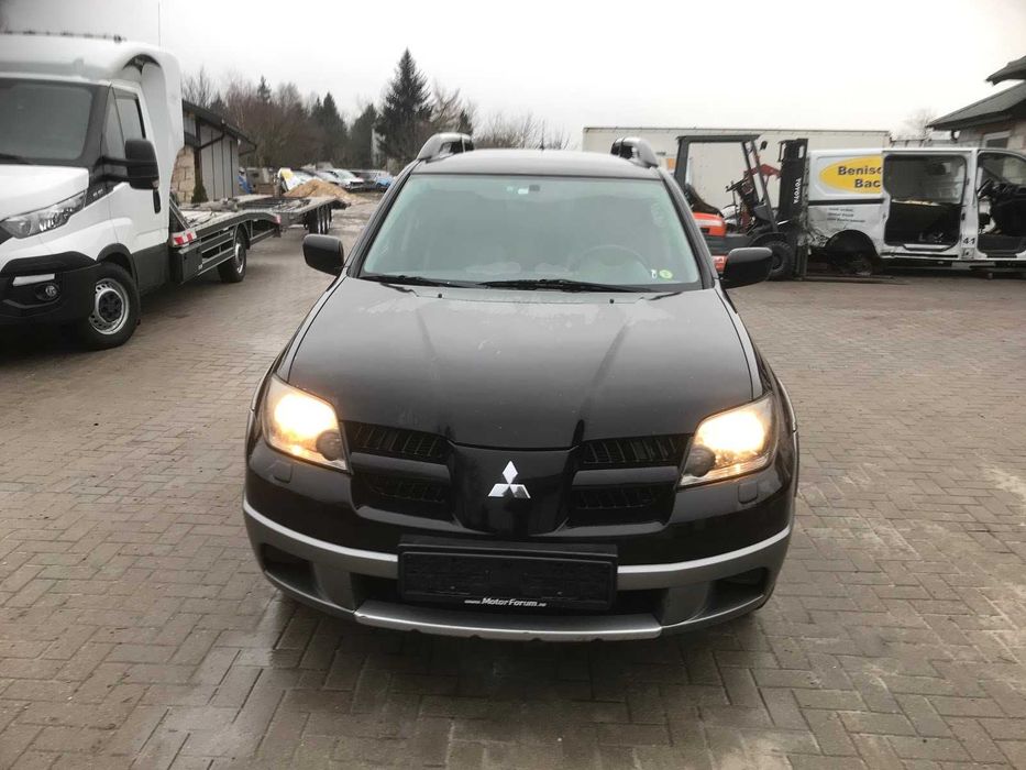 Кузов запчасти кузова для Mitsubishi Outlander міцубісі оутлендер б\у