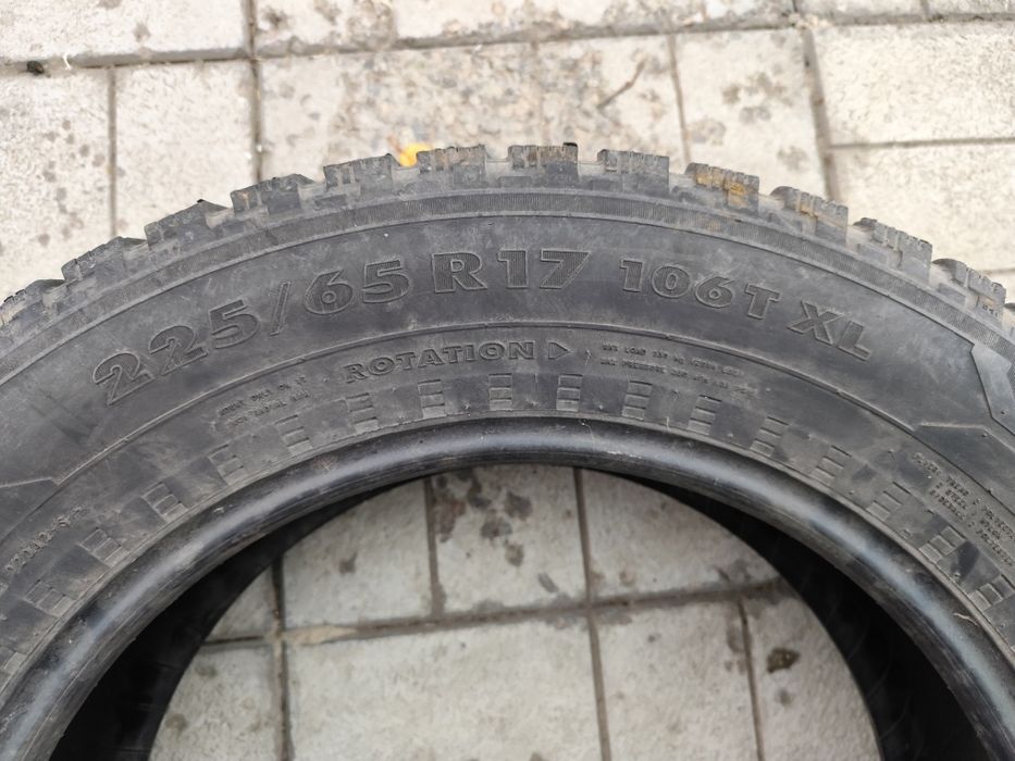 Шини покришки скати 225 65 17 NOKIAN HAKKAPELIITTA 5