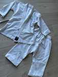Kimono Karatega do karate / judo 110 decathlon