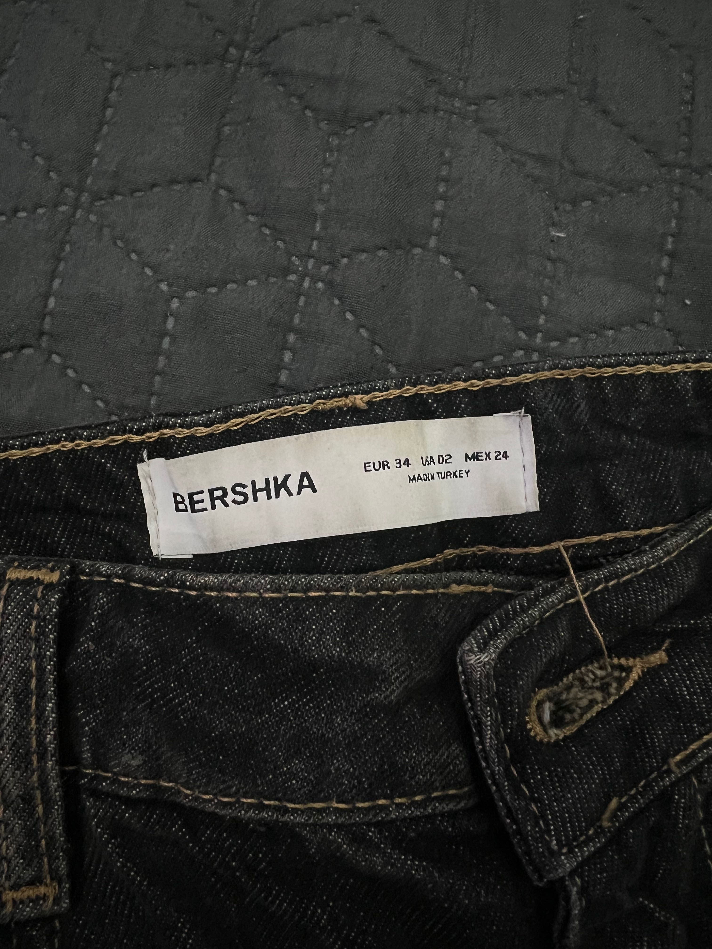 Шорти Бермуди Bershka S