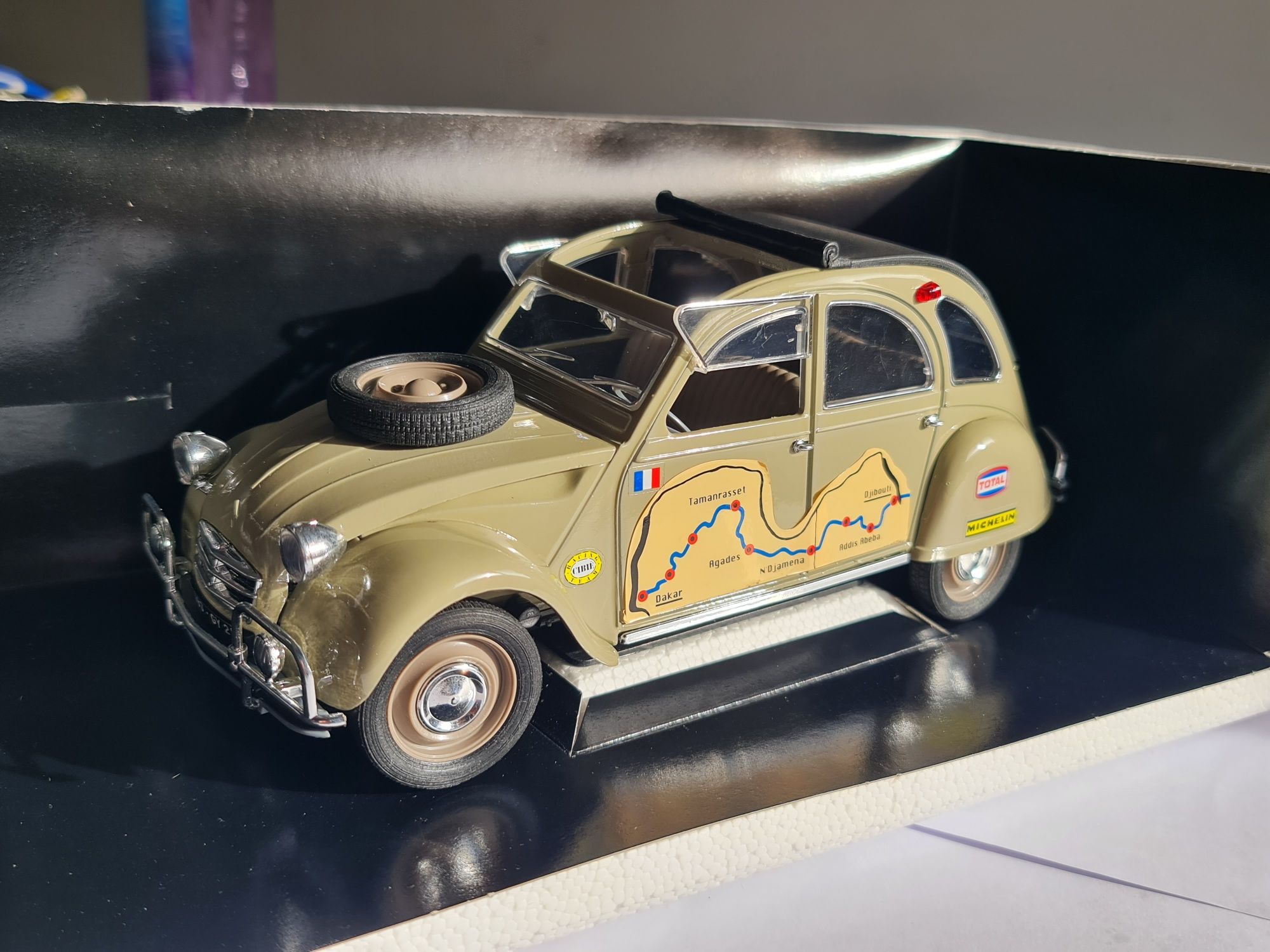 Citroën 2CV Raid 1966