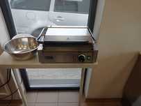 Grill kontaktowy