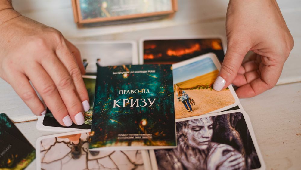 Метафоричні асоціативні карти "право на Кризу"