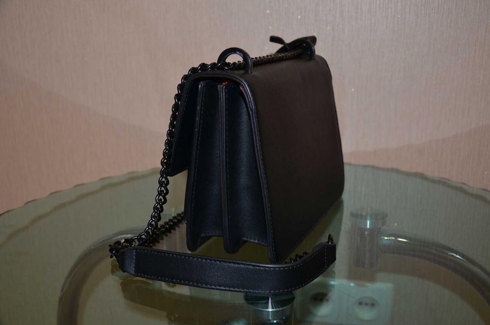 Стильна жіноча сумка