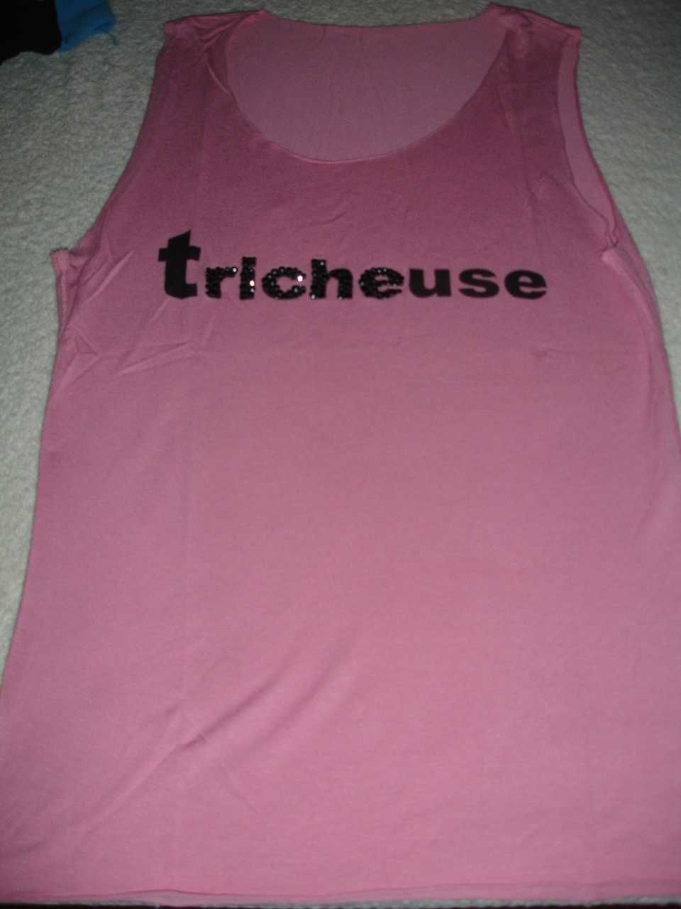 várias t-shirts tam. S